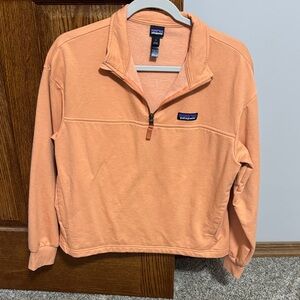 Patagonia Small coral Ahnya quarter zip